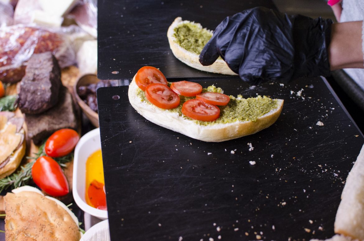 Neue StreetfoodBar mitten in der Altstadt Salzburg Leben