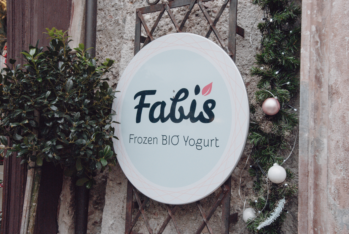 Fabi's Frozen Bio Yogurt